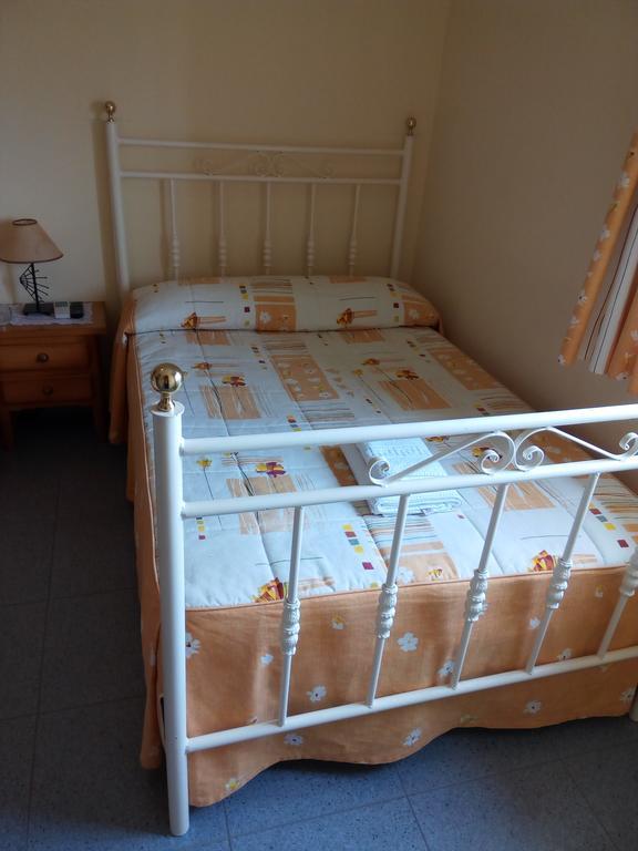 Hostal Miraflor De Las Cadenas Cuacos De Yuste Buitenkant foto